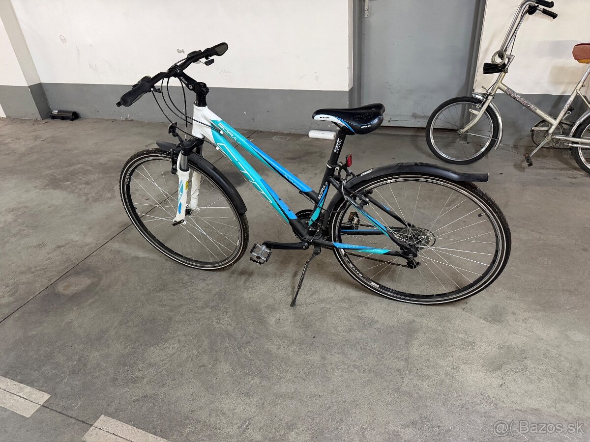Damsky bicykel zn. CTM - 2