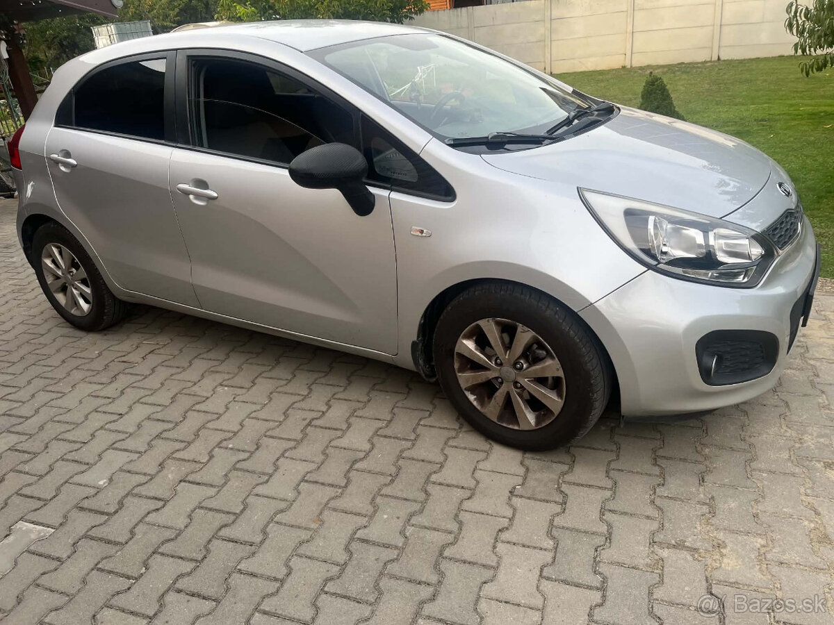 predám kia Rio - 2