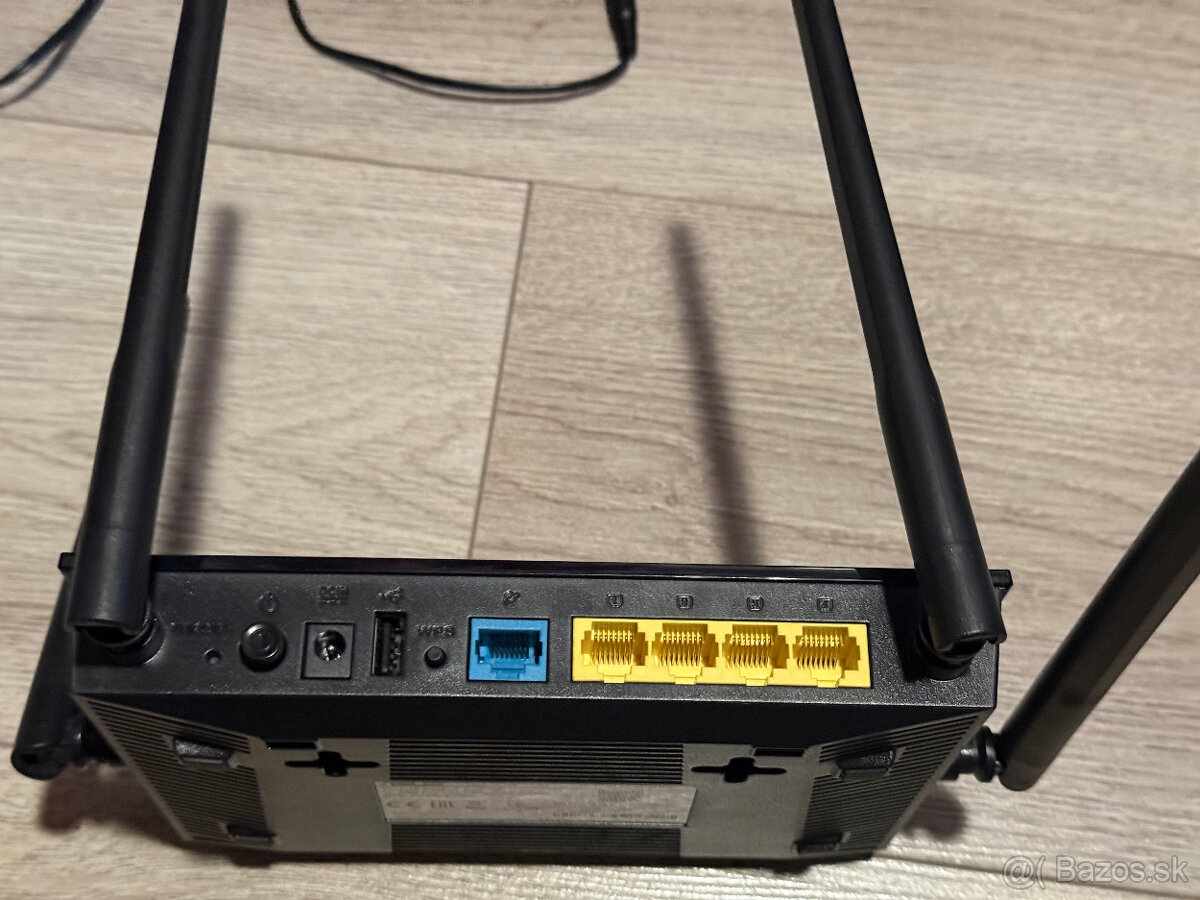 ASUS RT-AC1200 - 2