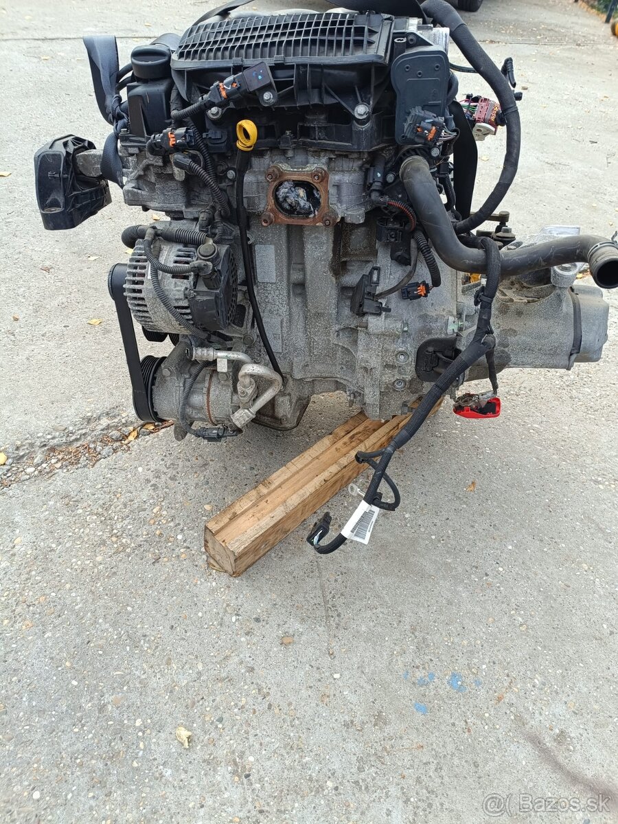 Peugeot 208,Citroen C3 1.2 Vti - 2