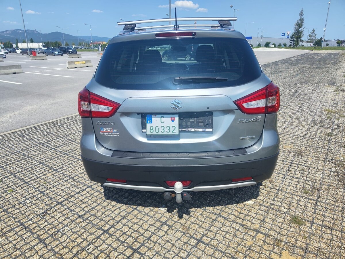 Suzuki SX4 S-CROSS 1,6 diesel 4x4 rok 2017 - 2