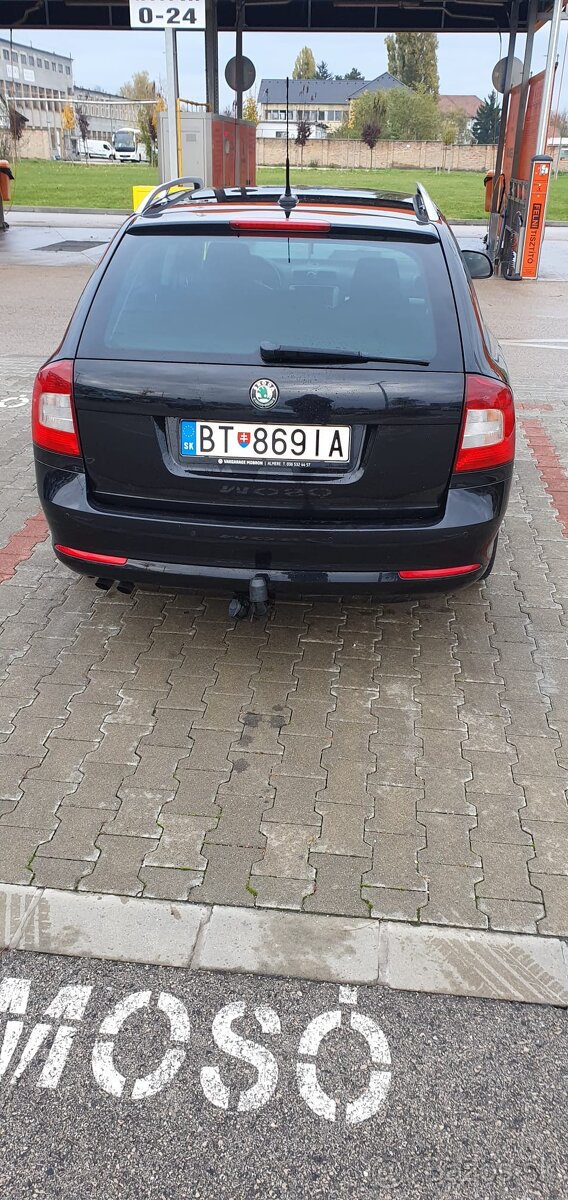 Škoda Octavia 2 Combi 1.4 TSI - 2