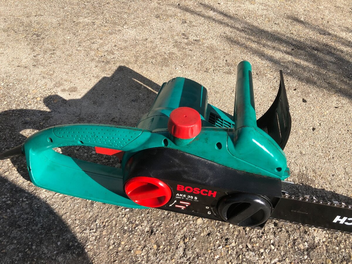 Elektricka píla Bosch Ake 35s - 2