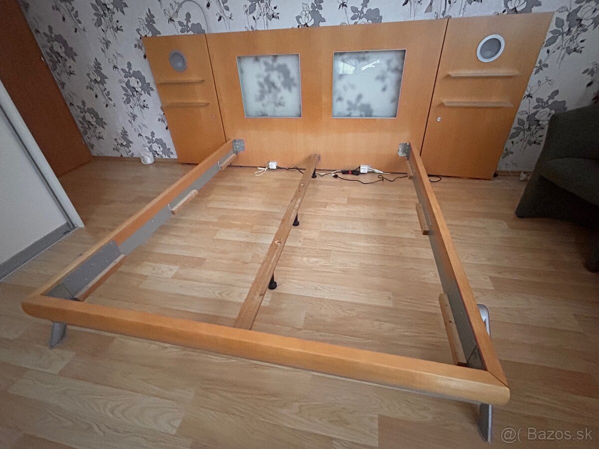 Manželská posteľ - 2