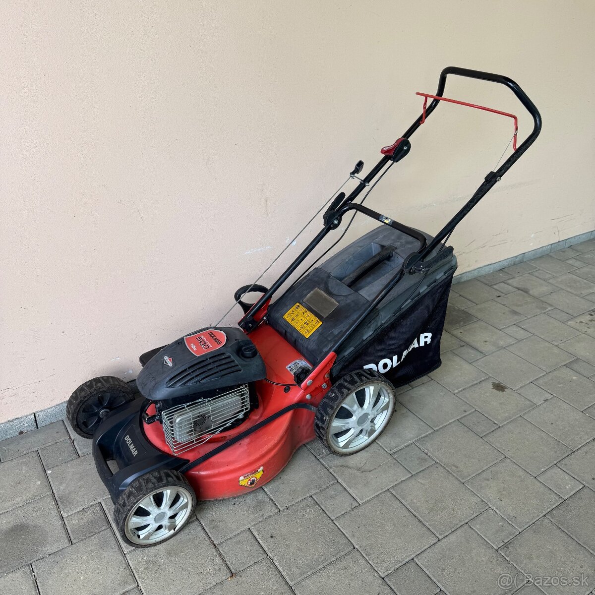 Benzínová kosačka DOLMAR - 2
