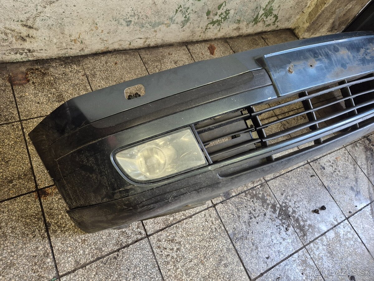 Predám predný nárazník na Škoda Octavia II 2 predfacelift - 2