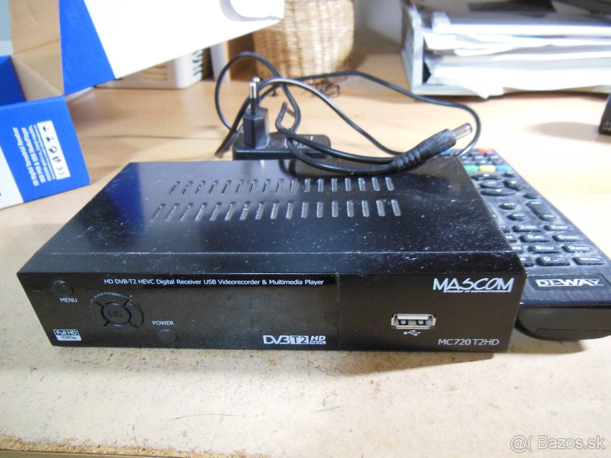 Set-top box DVBT2 Mascom MC720T2 HD - 2