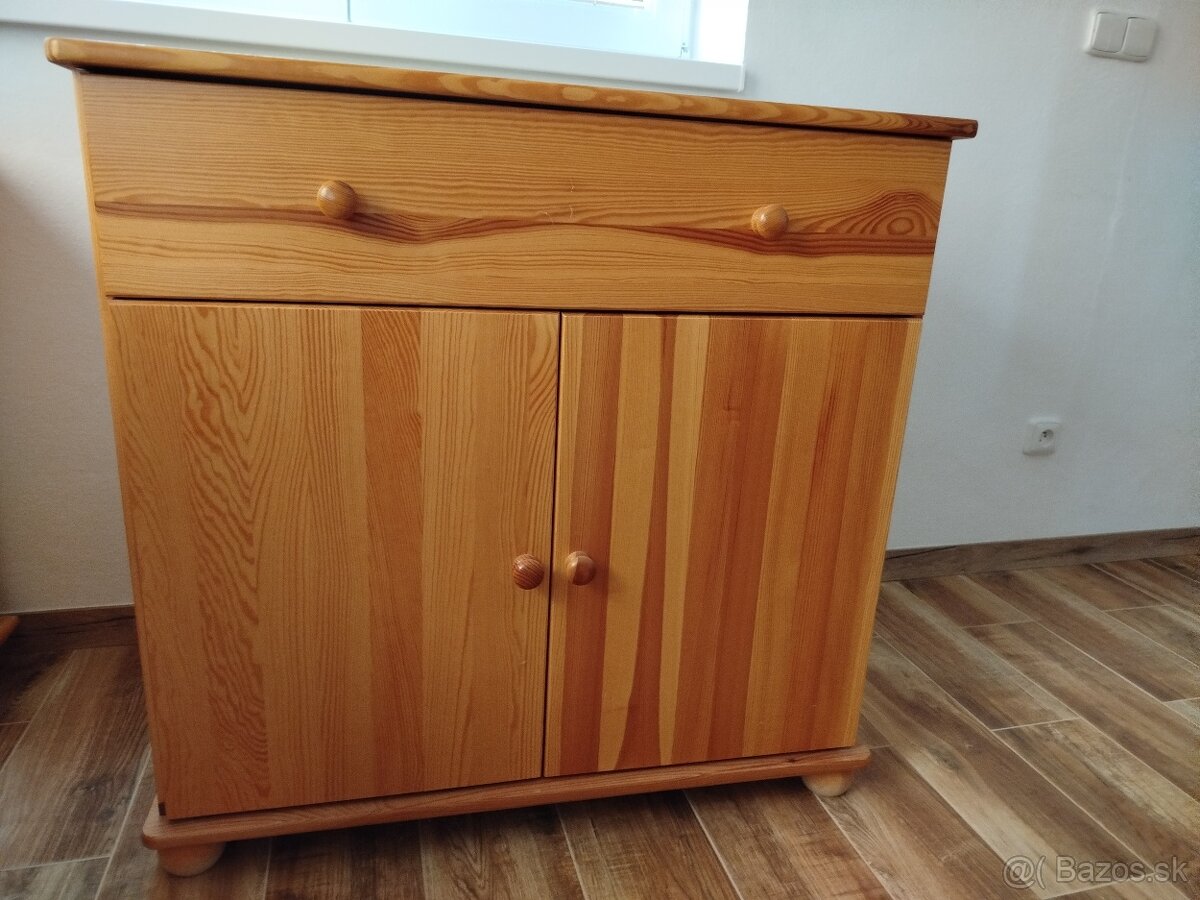 Komody,skrinky,Pc stolík,botnik - 2