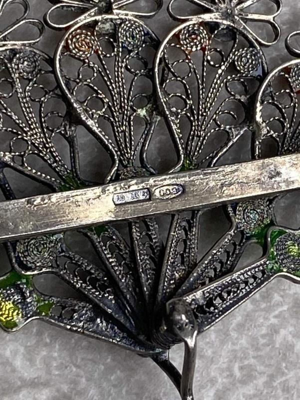 Strieborná brošňa , filigránový vejár s kvietkov - 2