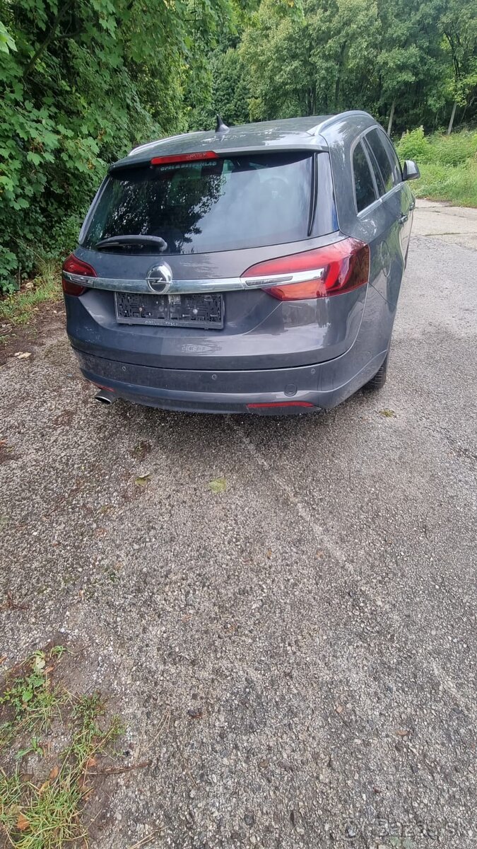 Rozpredam opel insignia 2014 2.0cdti 120kw - 2