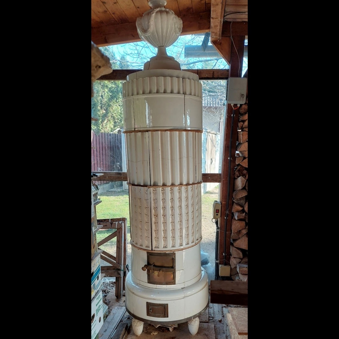 Starozitná kachlová pec - 2