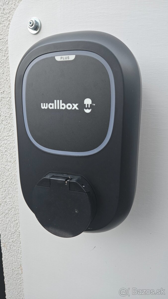 WallBox Pulsar Plus socket - 2