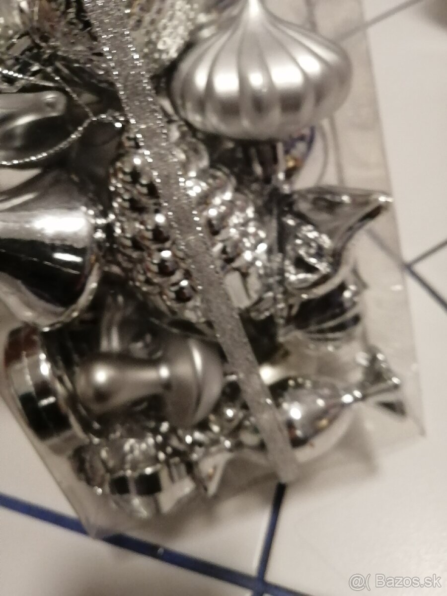 Pekne vianočné ozdoby na stromcek - 2