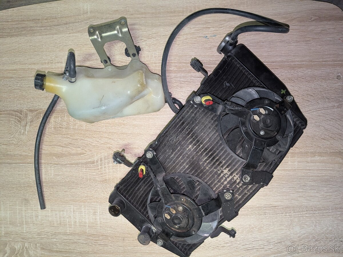 Ducati 848 chladiaca sústava - 2