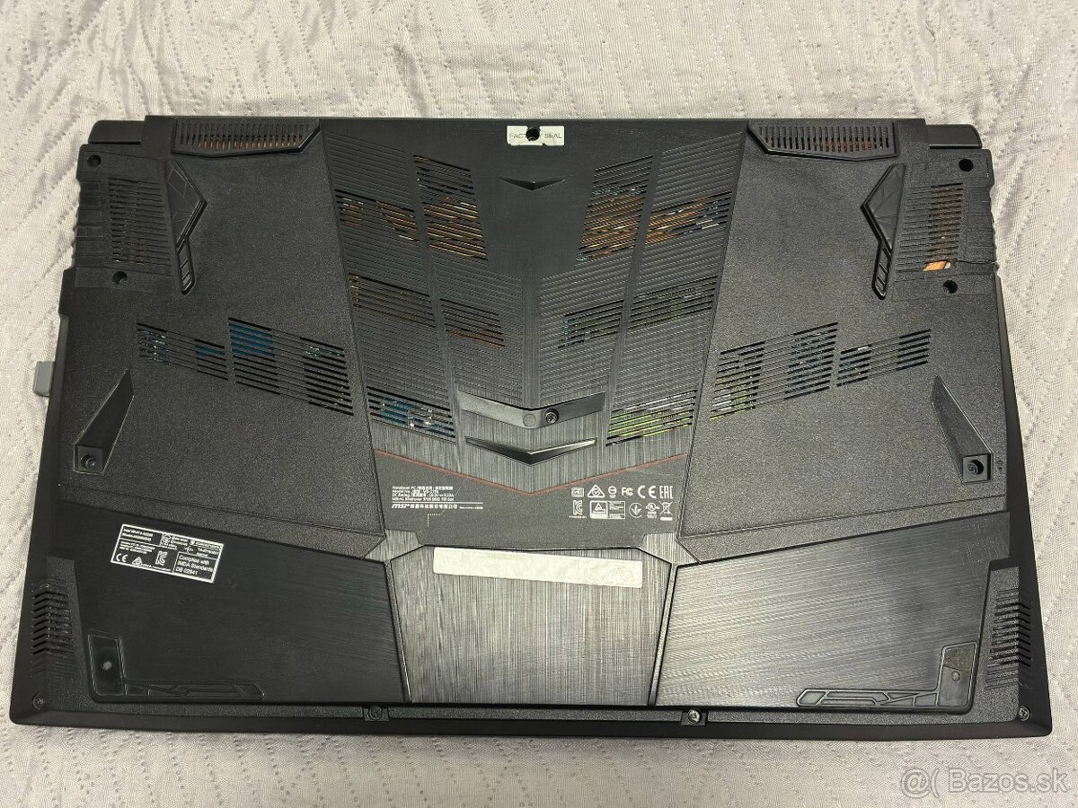 MSI Bravo 17.3 fullhd ips 144hz/4800h/rx5500m/16/512/1000 - 2