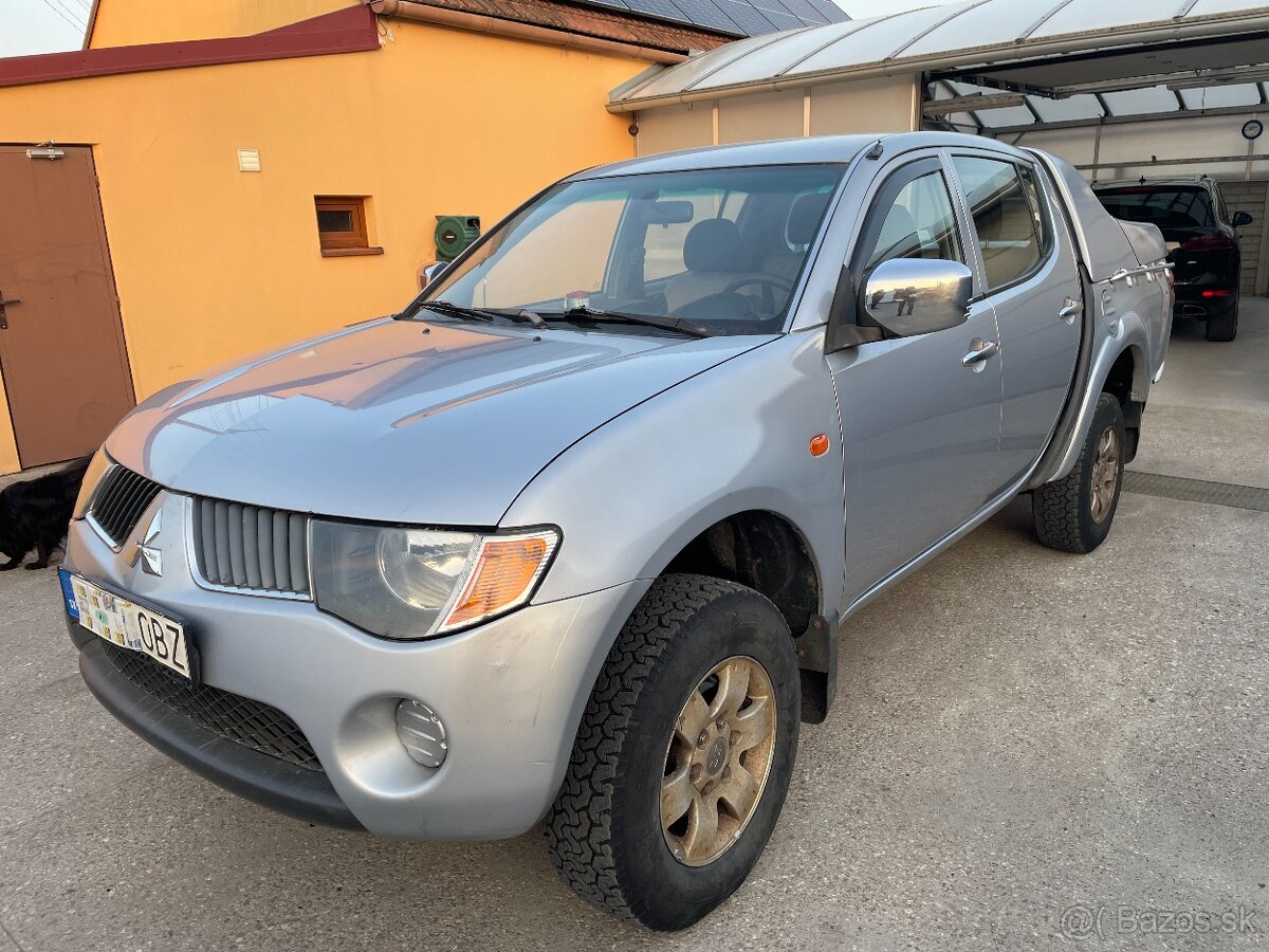Mitsubishi L200 2,5 DI-D 4WD - 2