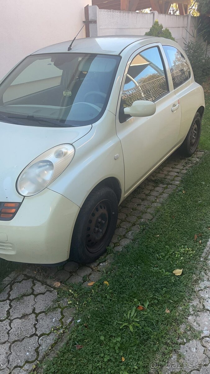 Mestský Nissan Micra - 2