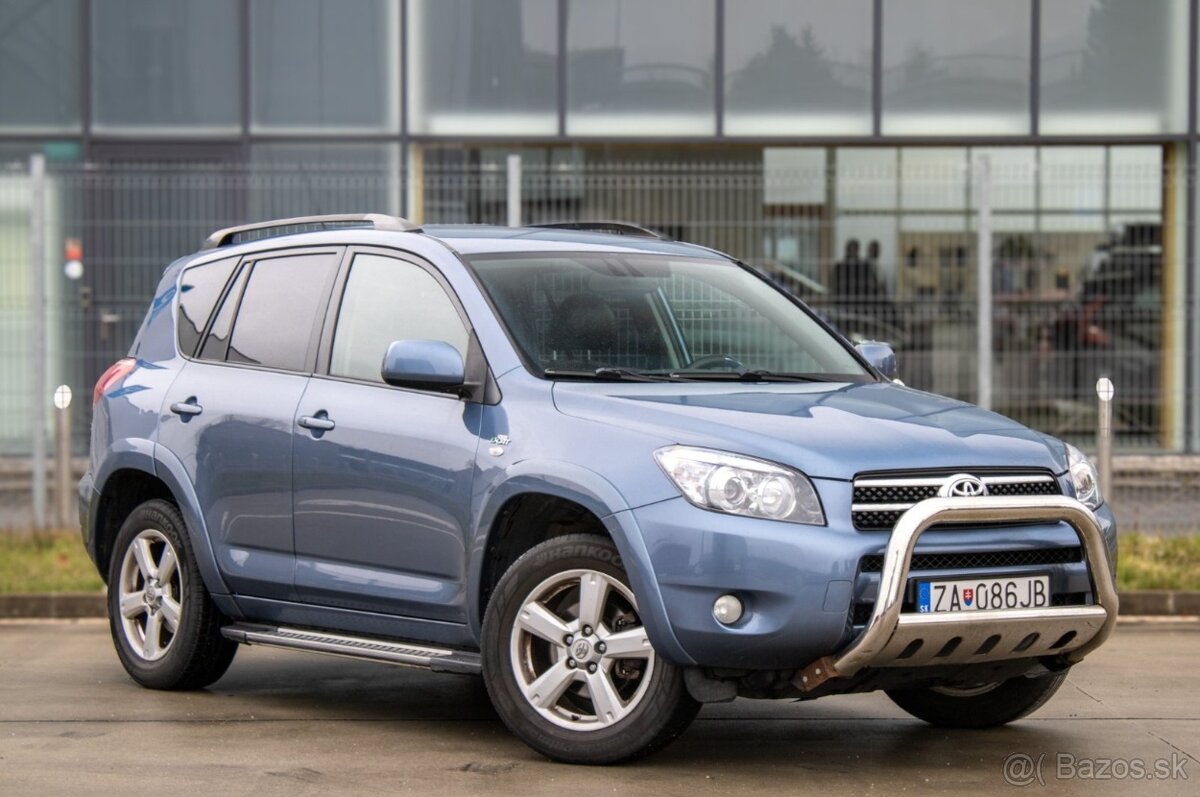 Toyota RAV4 2.2 D-4D - 2
