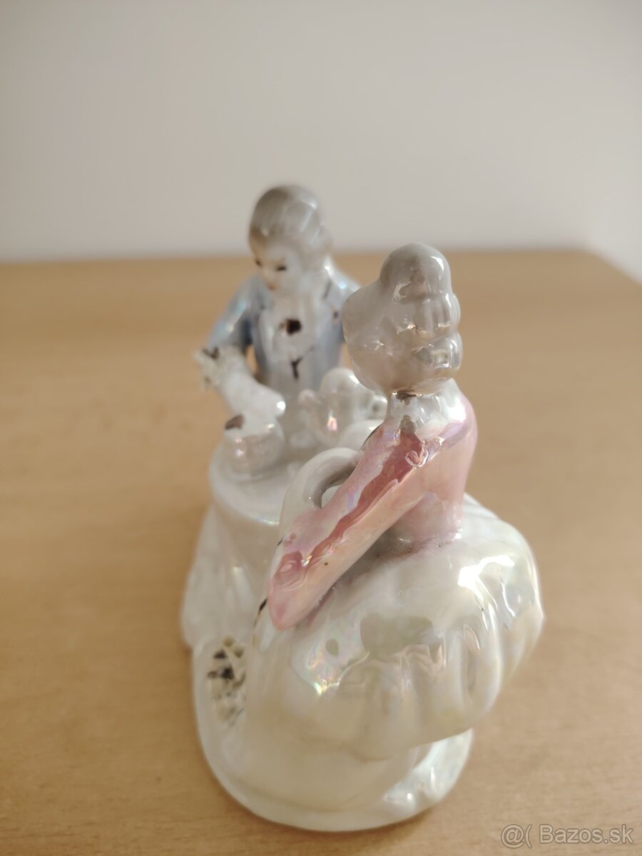 Porcelánové súsošie - 2