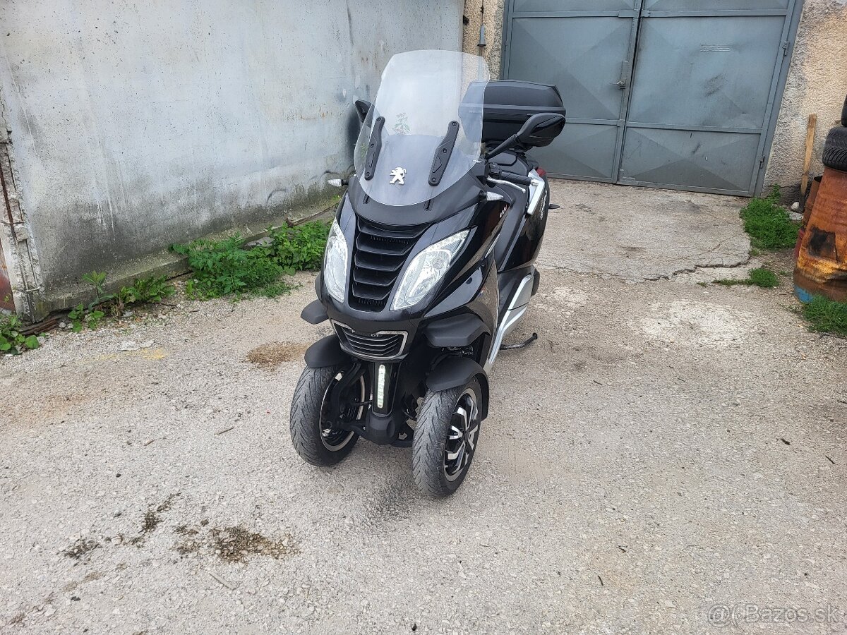 PEUGEOT METROPOLIS - 2