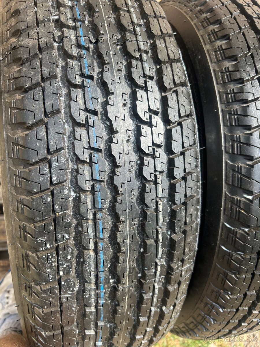 Bridgestone Dueler 245/65/17” - 2