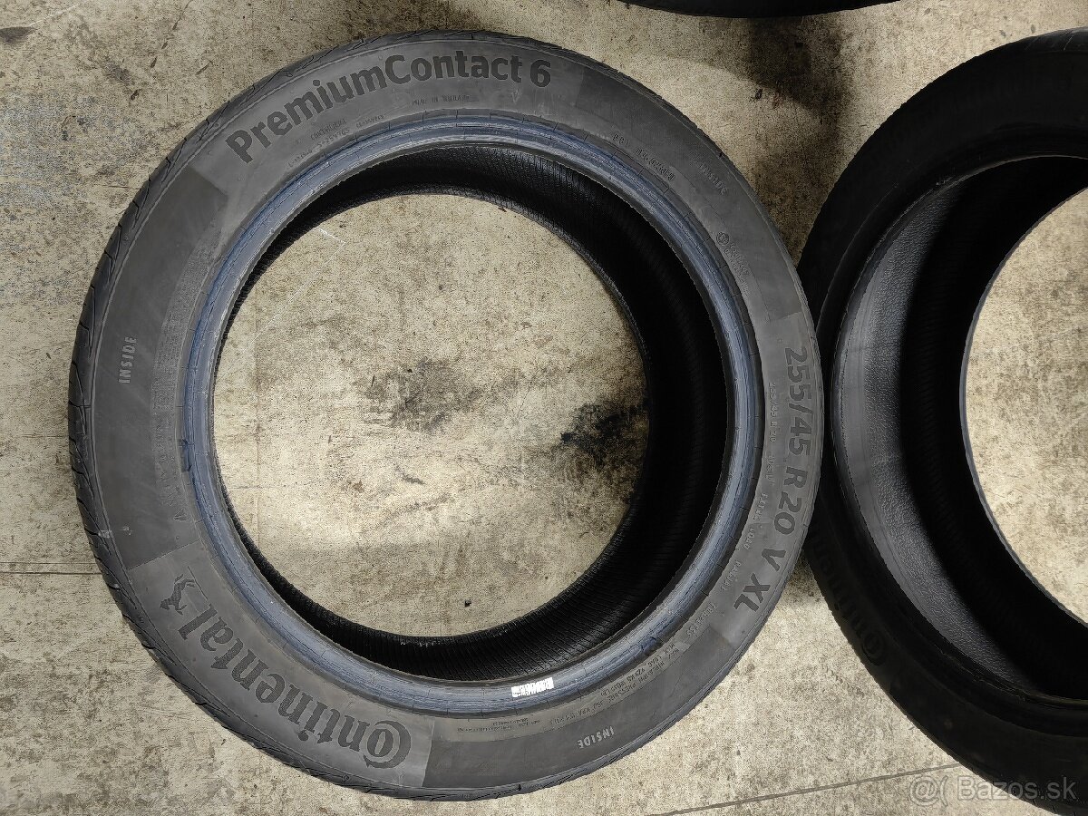 Continental 255/45 20 - 2