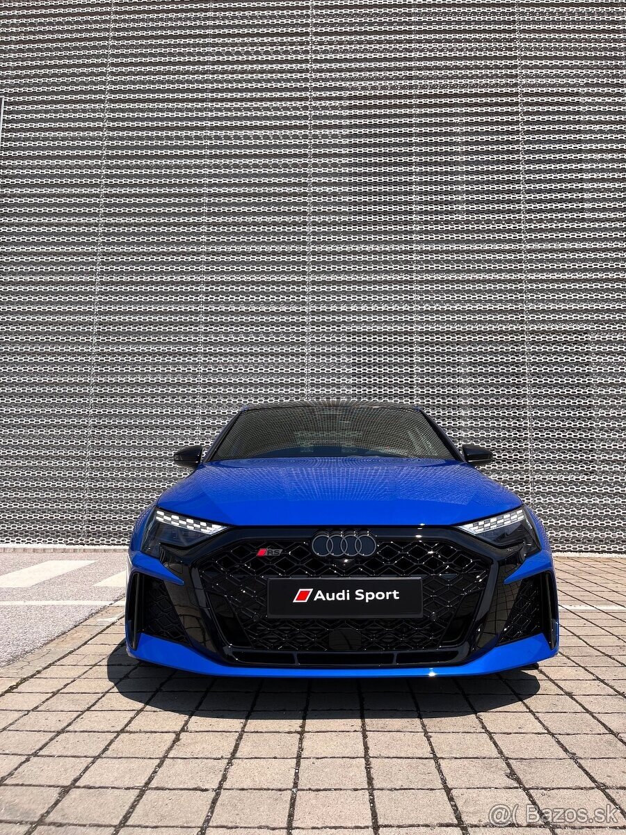 Audi RS3 2026 Nogaro Blue - 2