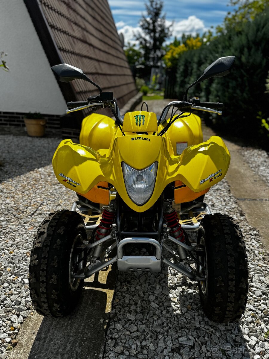 Predám Suzuki LTZ 250 v dobrom stave.