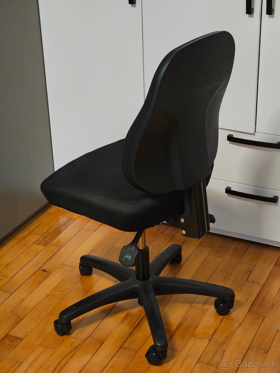 Kancelárska stolička - 2