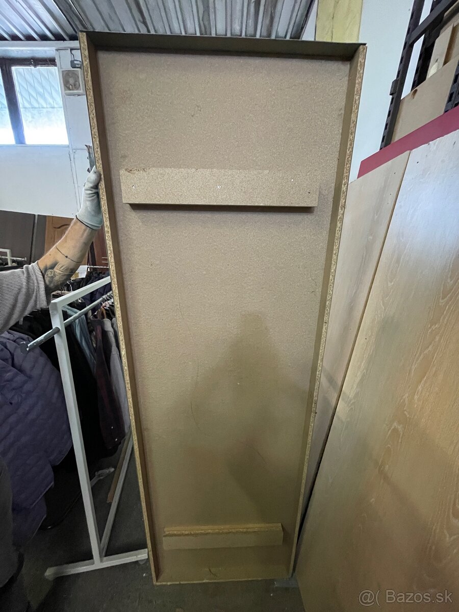 Zrkadlo s kovovým rámom - 2