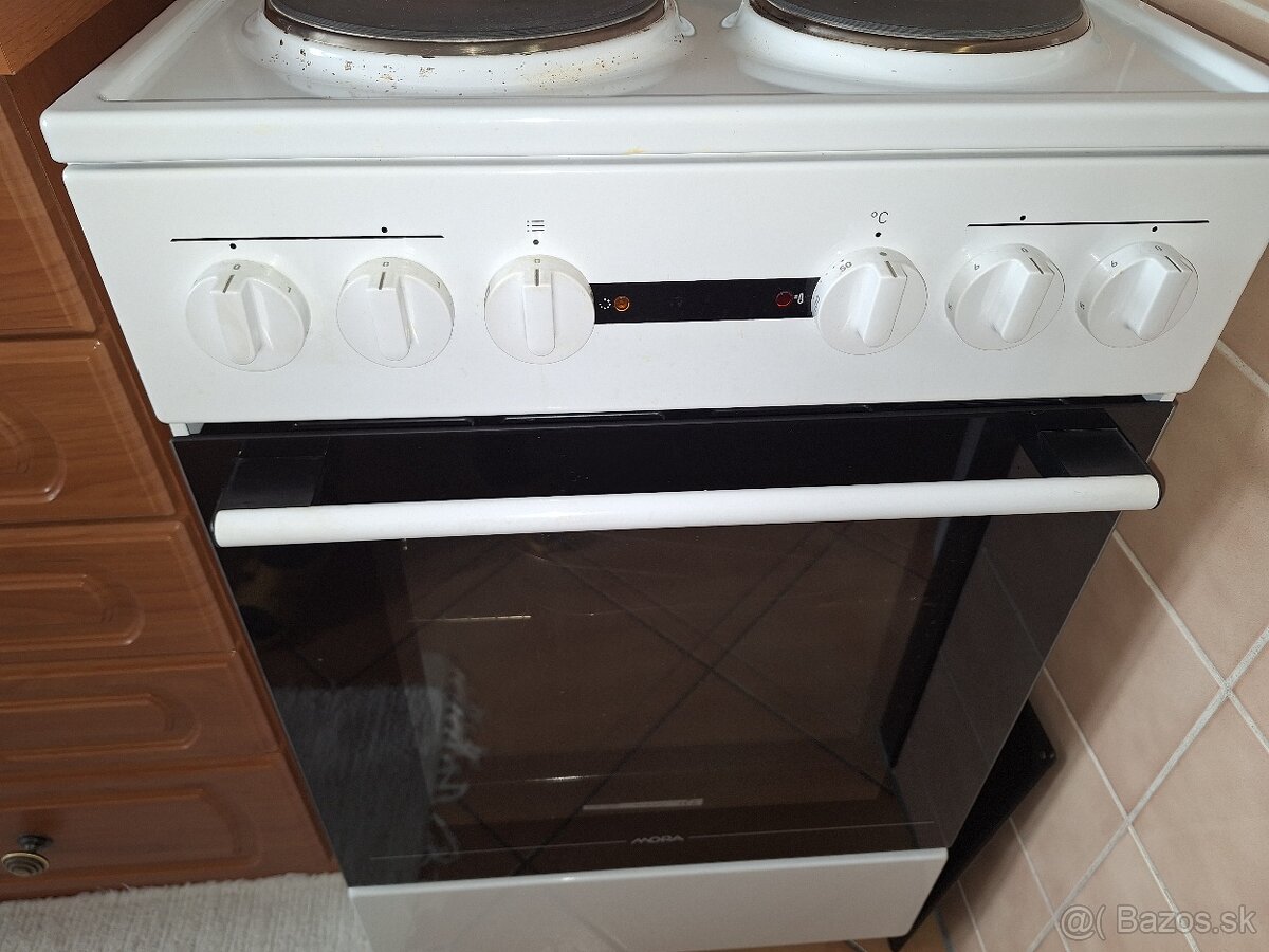 Elektrický sporák MORA - 2