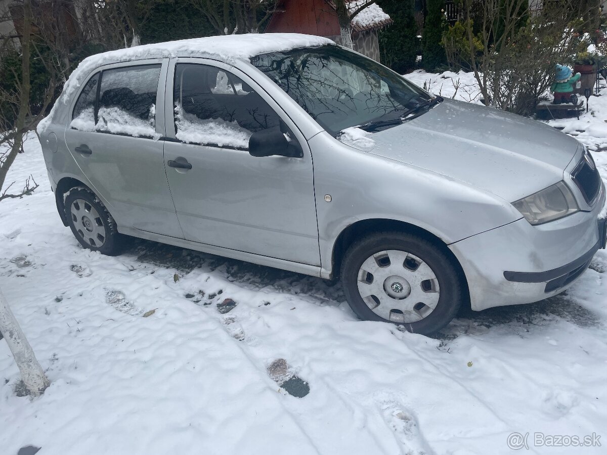 Škoda fabia - 2