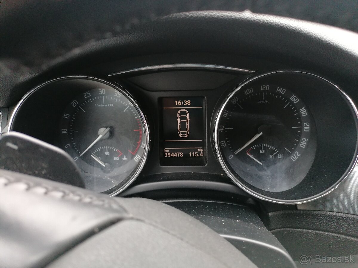 Škoda super b2 2009 125kw 1.9.tdi DSG - 2