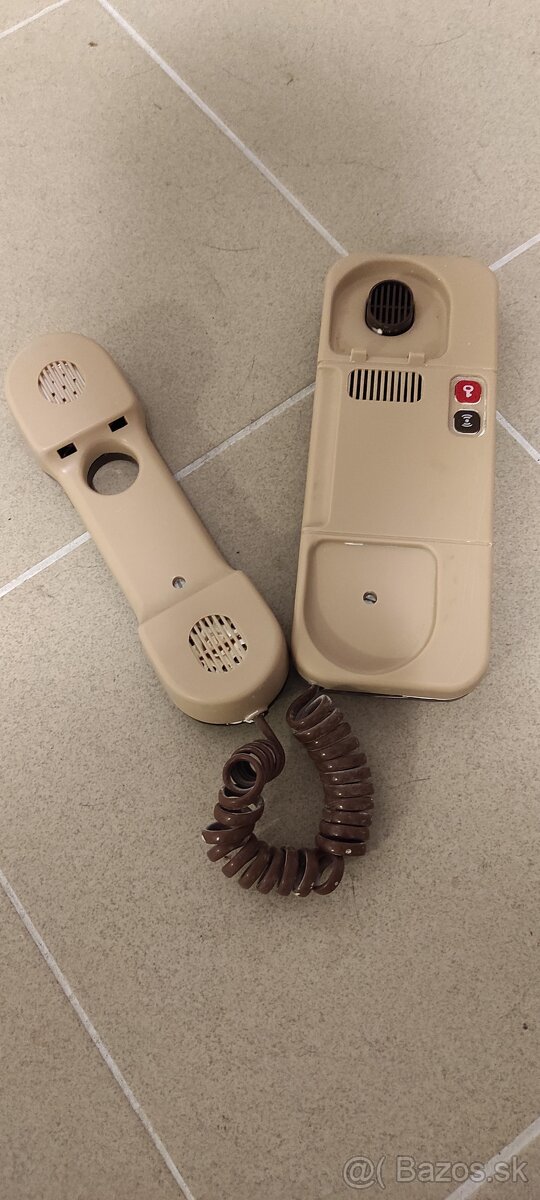 domový telefón - 2