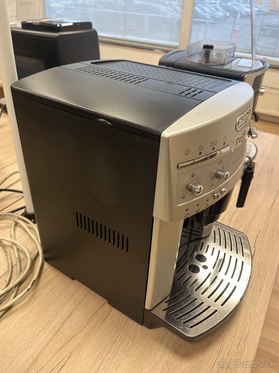 Delonghi ESAM3200.S - 2