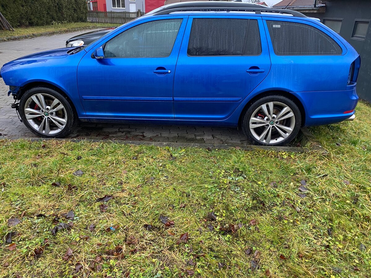 Octavia 2 rs 2.0 TFSI BWA rozpredám - 2