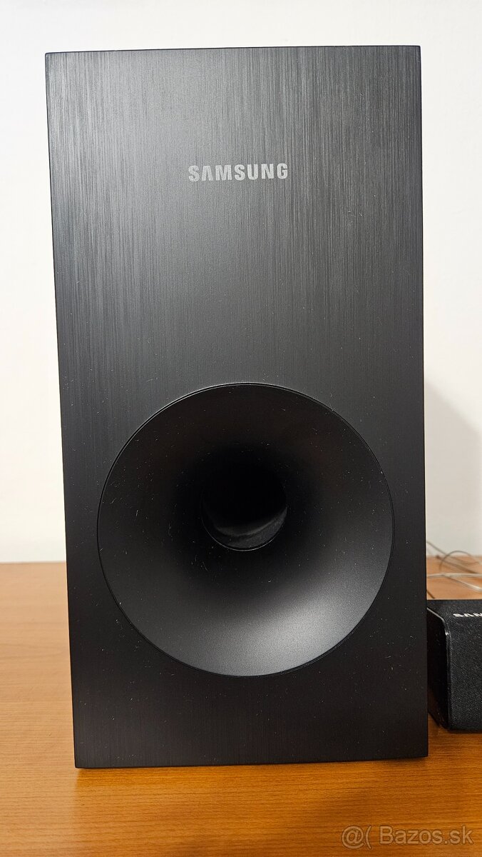 Soundbar Samsung HW-J355 - 2