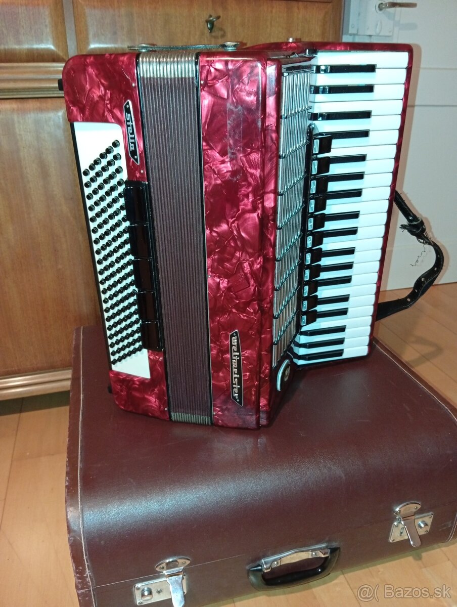 Akordeón Weltmeister Stella 120Basový - 2