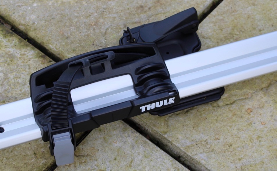 Thule ProRide 598 - stresny nosic na bicykle (2ks) - 2