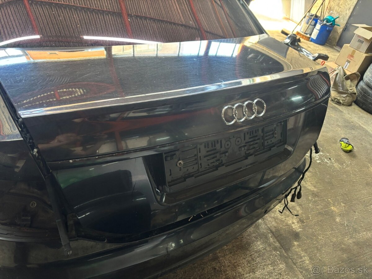 Audi a6 c6 sedan kufor - 2