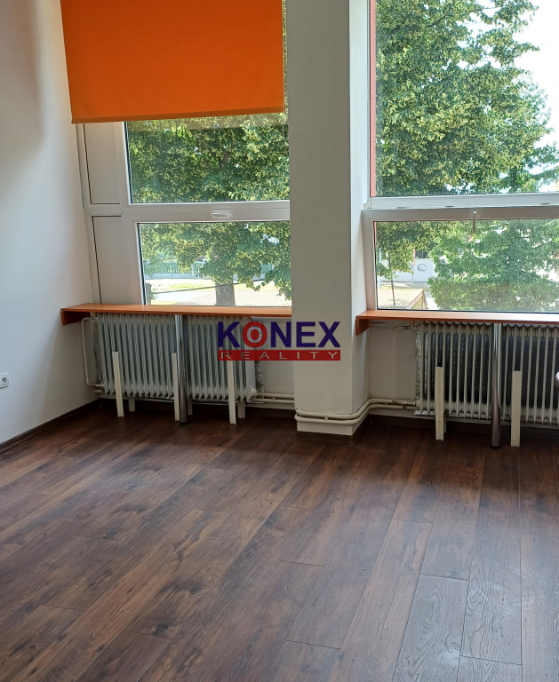 NA PRENÁJOM Kancelárske priestory na ul. Masarykovej v Mich - 2