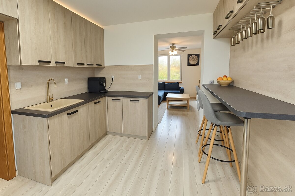 Pre život aj prenájom: zrekonštruovaný 3-izbový dom v R - 2