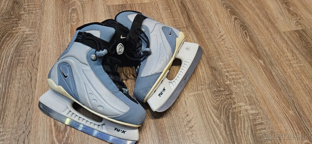 Nike korcule na lad. 36,5 - 2