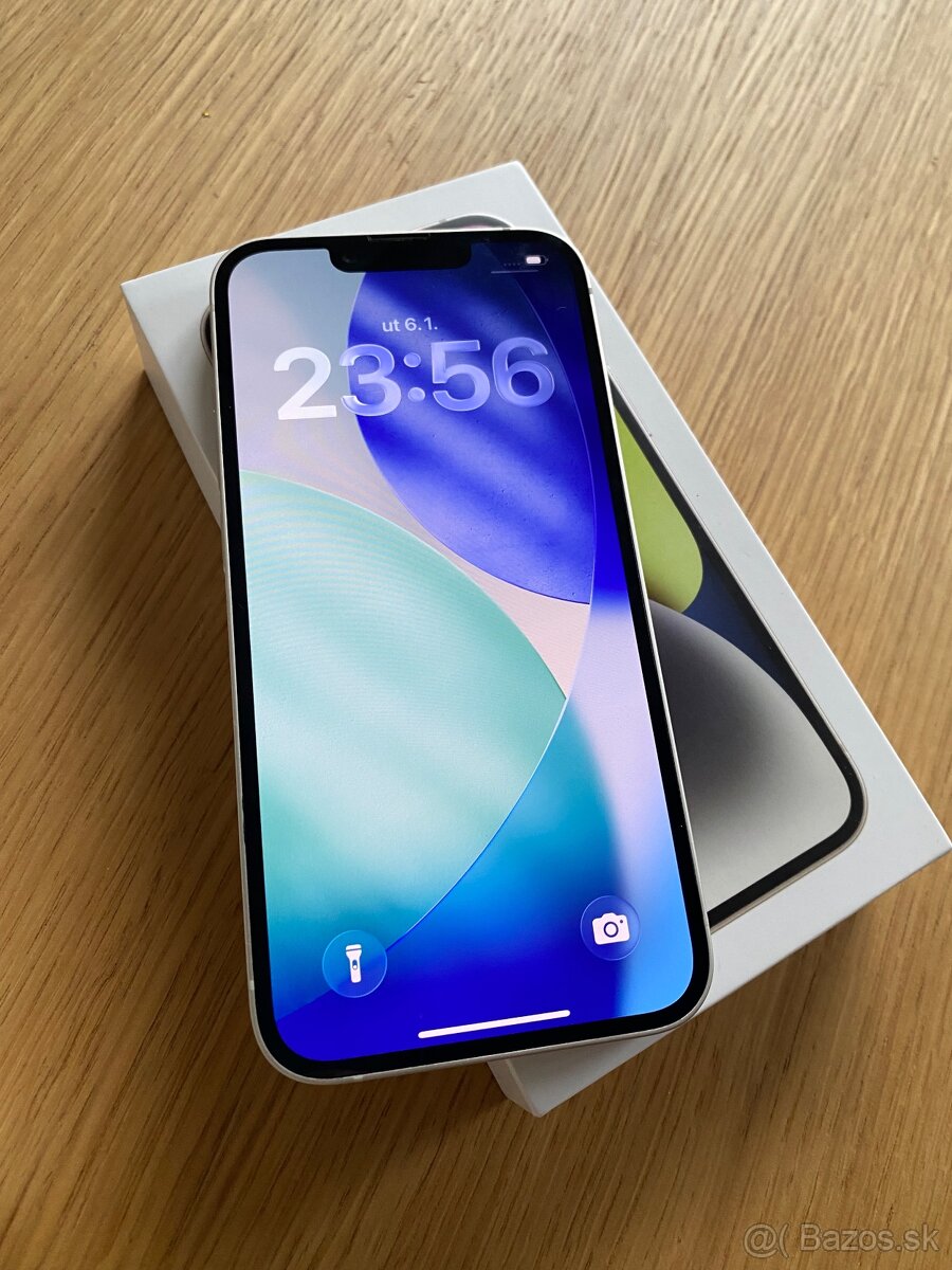 Apple iPhone 14 (128 GB) - 2