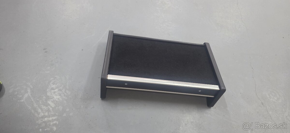 Políčka do dodávky - 2