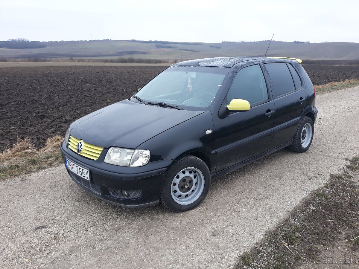 Volkswagen Polo - 2