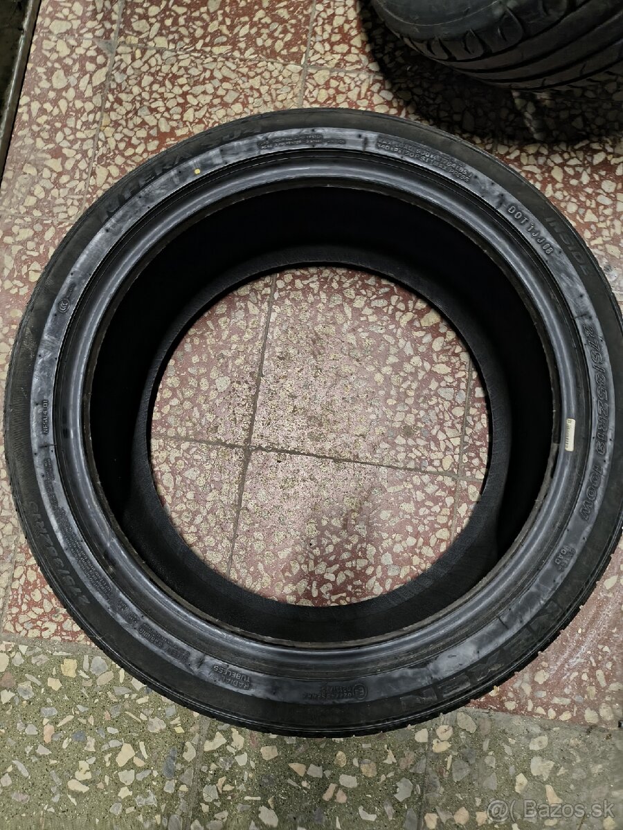 Nexen 275/35ZR19 leto - 2