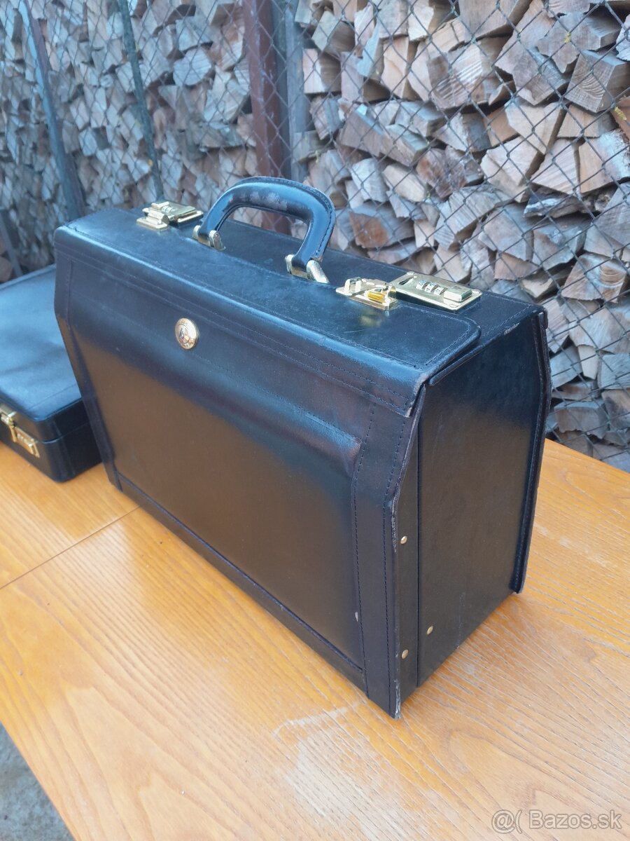 Predám staré kufre - 2