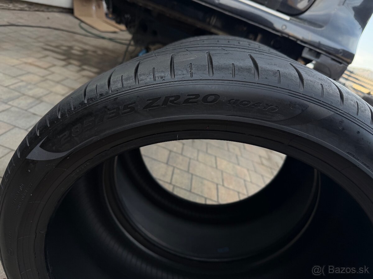285/35 R20 Pirelli - 2