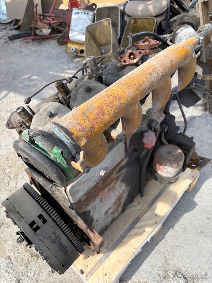 Predam motor Zetor 6001 - 2